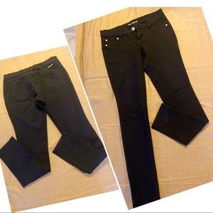 Black Jeans-